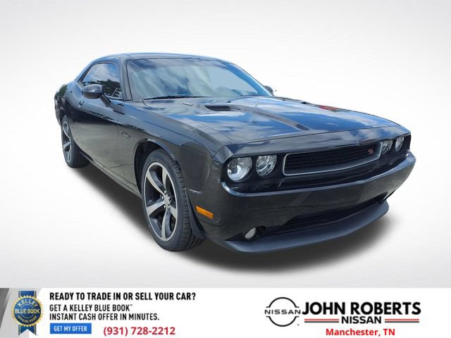 Used 2014 Dodge Challenger R/T RWD image 1