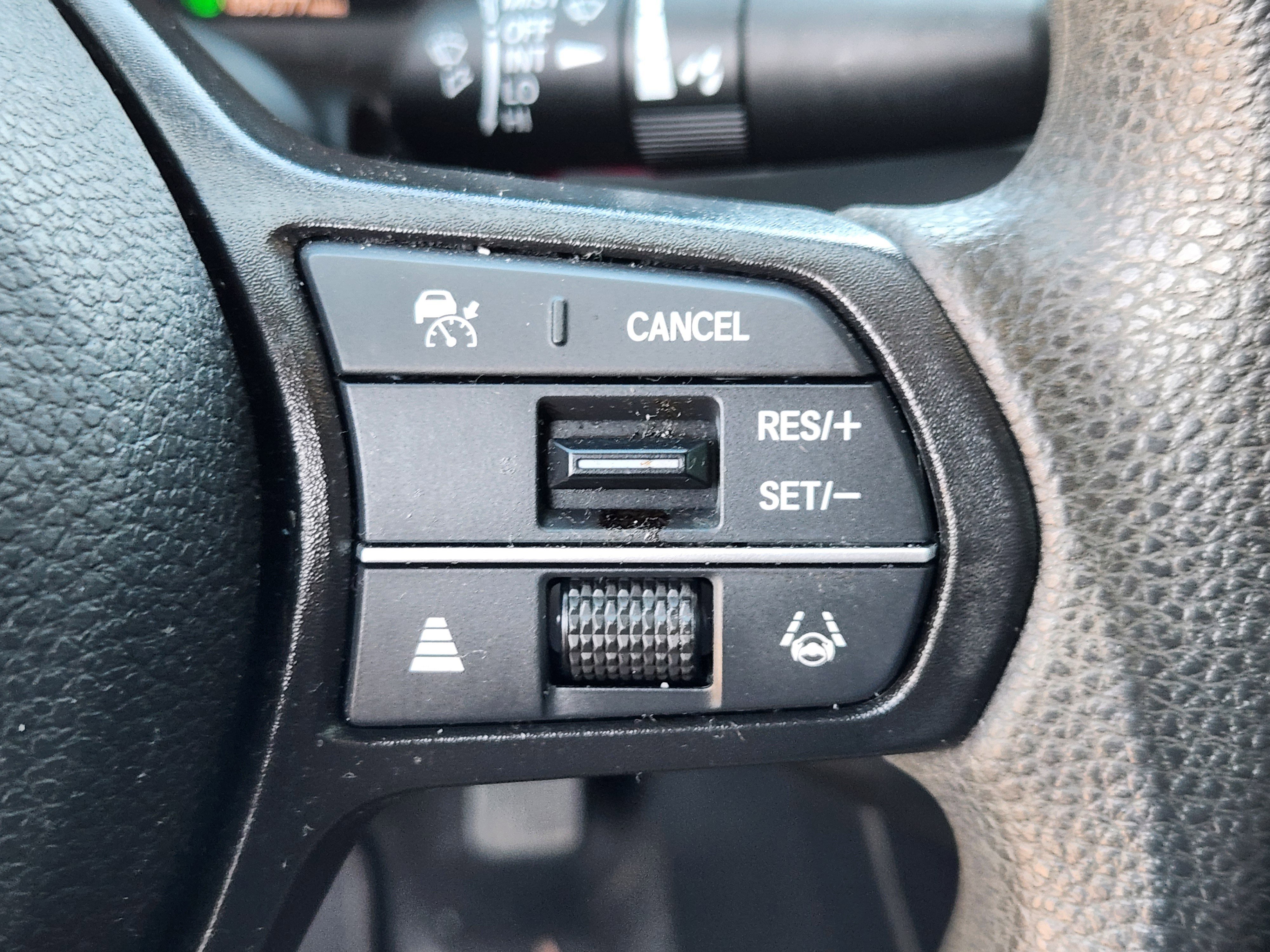 Used 2023 Honda Accord EX image 24