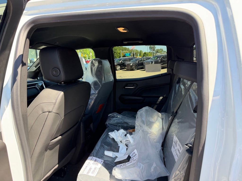 New 2026 GMC Canyon Elevation w/ Convenience Package AWD/4WD image 8