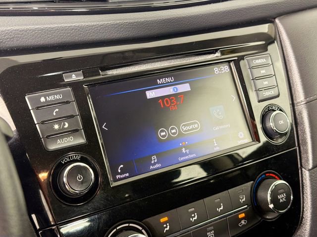 Used 2018 Nissan Rogue S FWD image 14