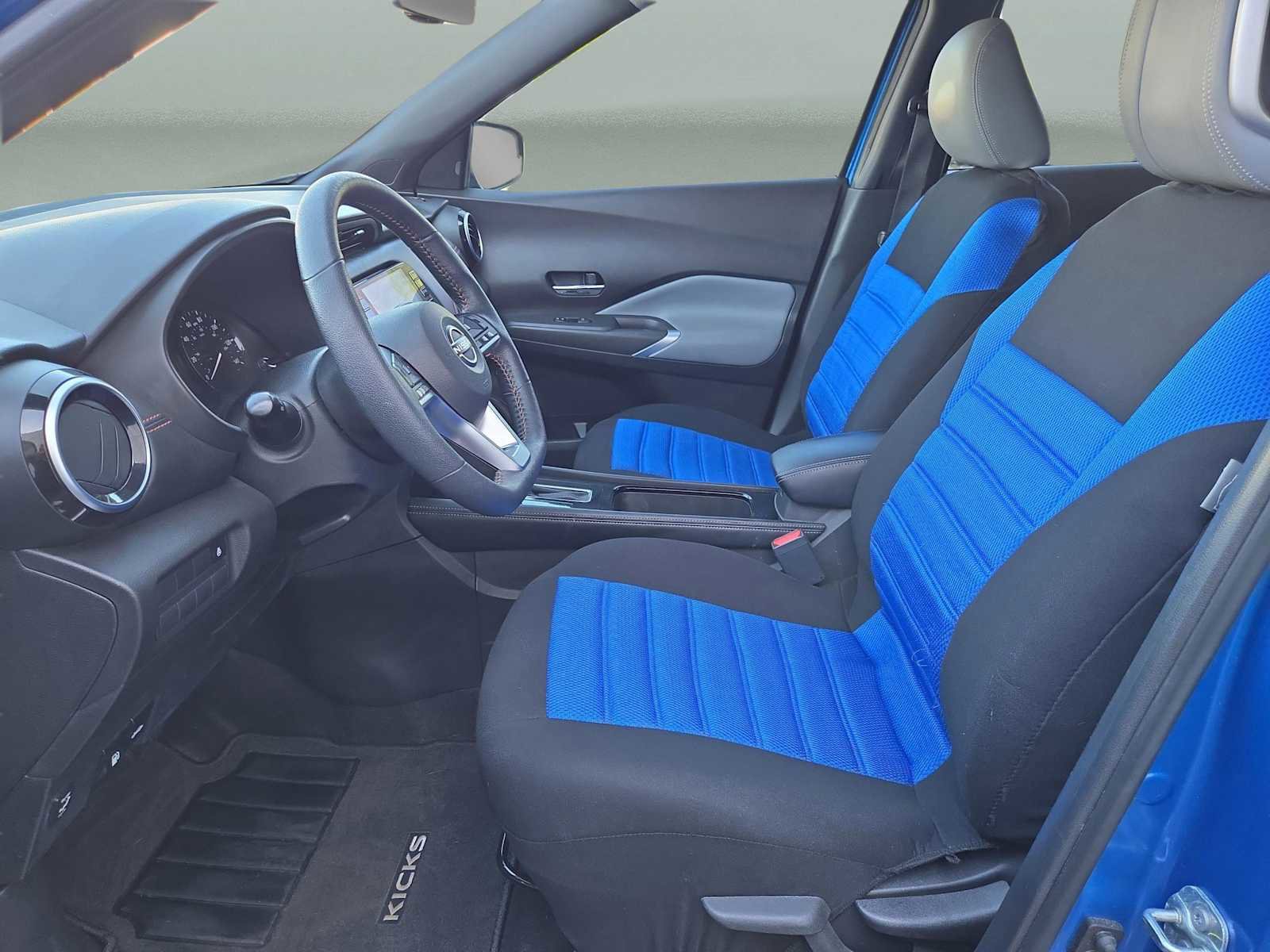 Used 2022 Nissan Kicks SR w/ Premium Package image 20