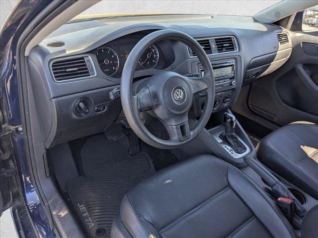 Used 2014 Volkswagen Jetta SE FWD image 9
