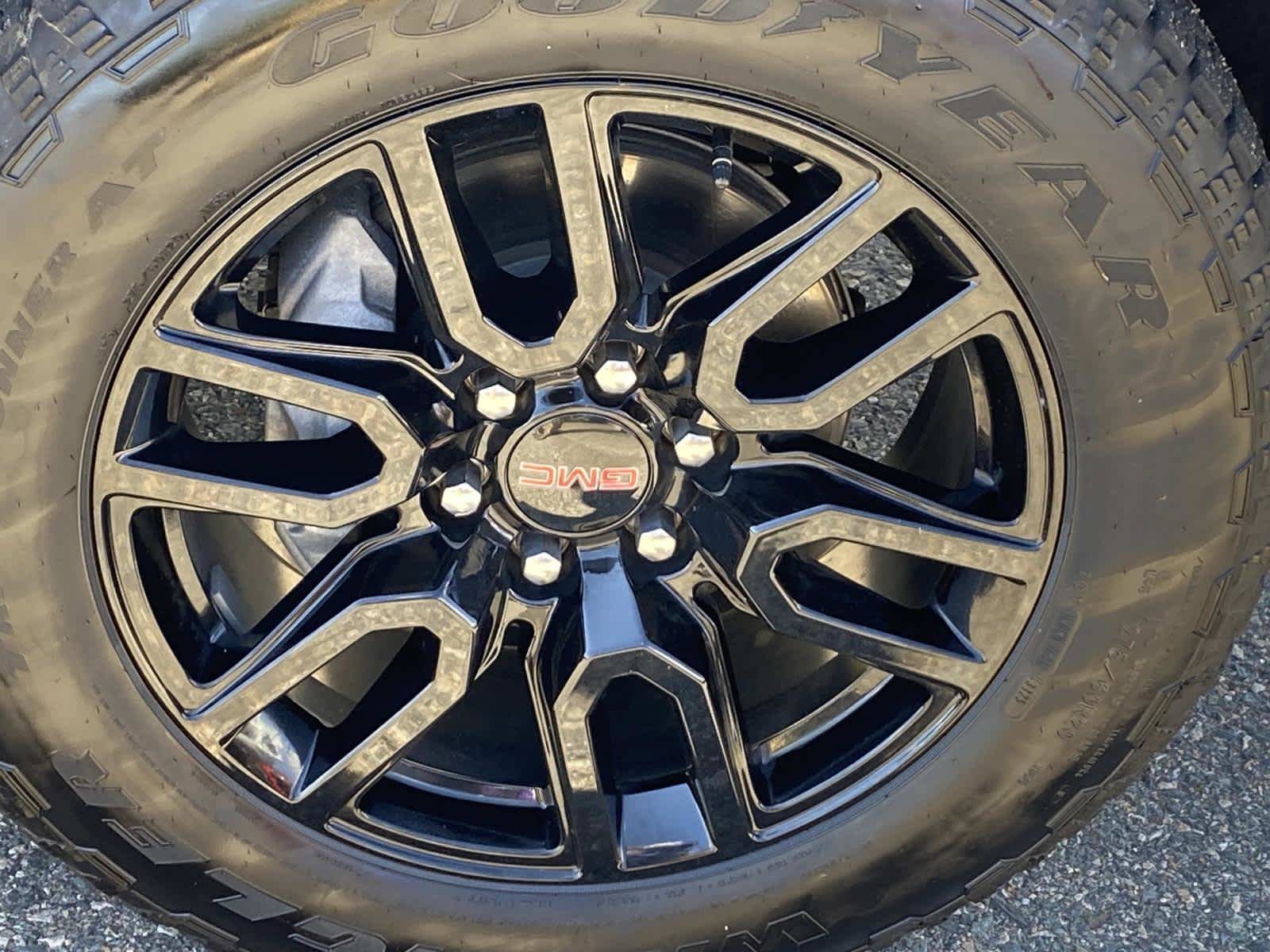 Used 2026 GMC Sierra 1500 Elevation w/ Elevation Premium Package AWD/4WD image 29