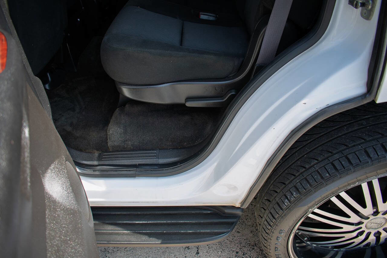 Used 2011 Chevrolet Tahoe LS RWD image 29