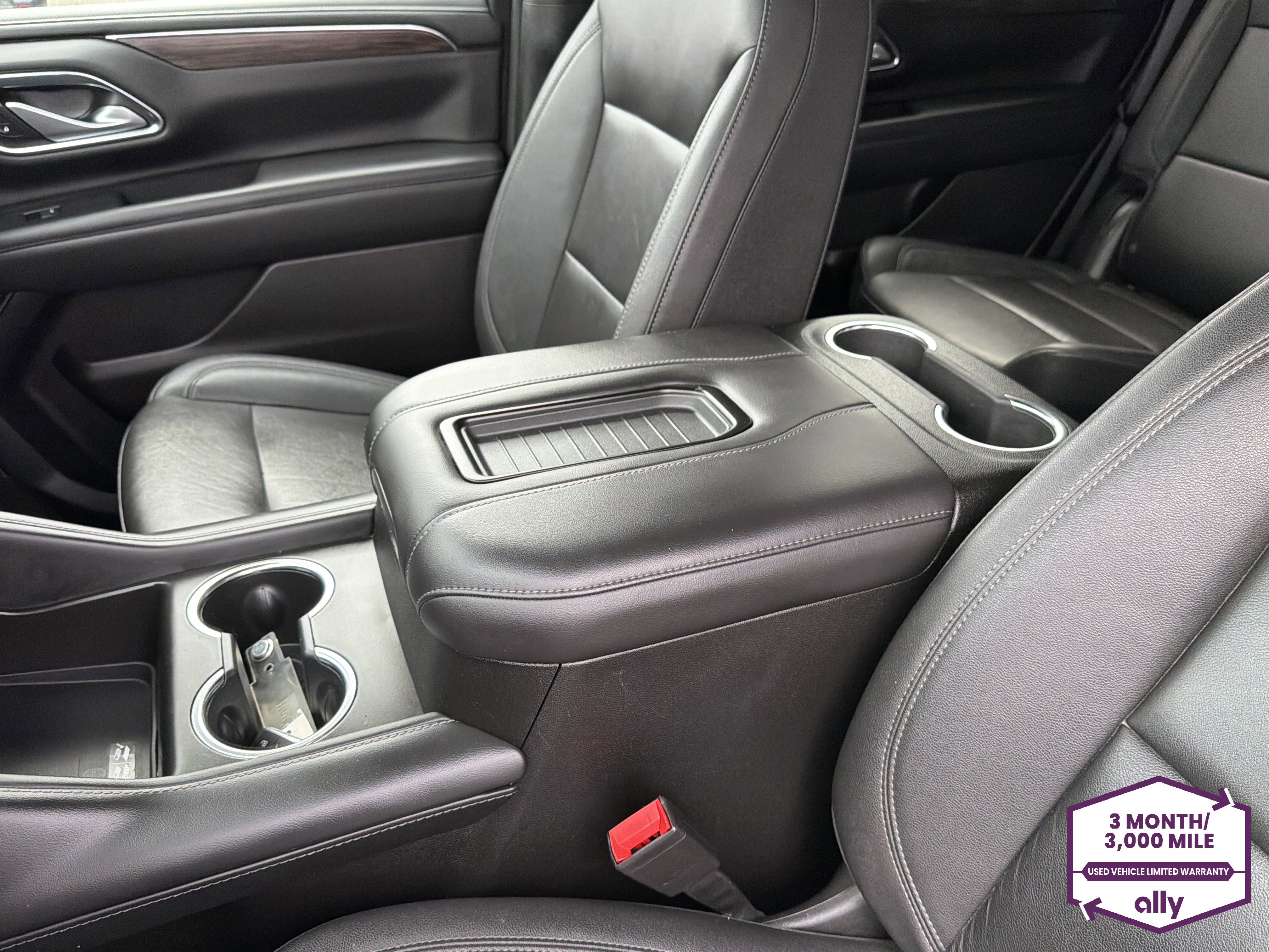 Used 2022 Chevrolet Tahoe LT w/ Luxury Package image 17