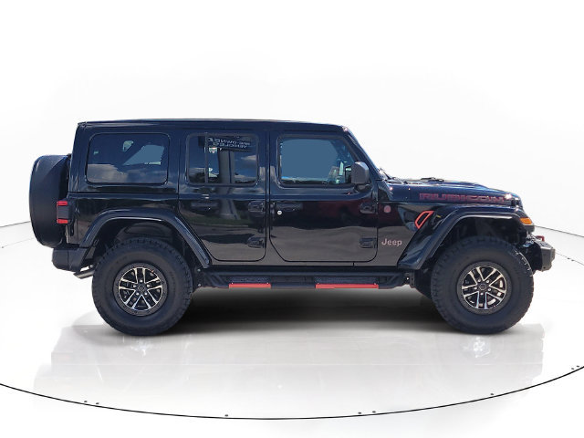 Used 2025 Jeep Wrangler Unlimited Rubicon AWD/4WD image 4
