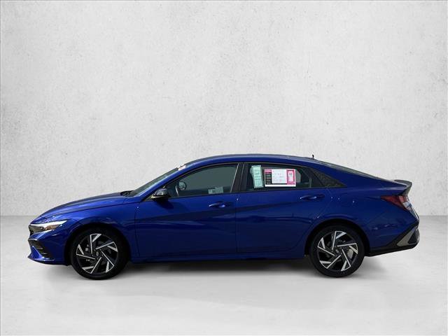 Certified 2025 Hyundai Elantra Sport image 8