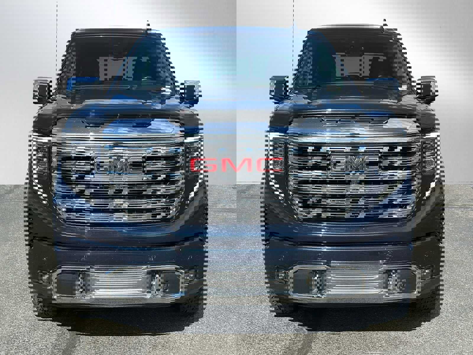 Used 2023 GMC Sierra 1500 Denali w/ Technology Package image 2