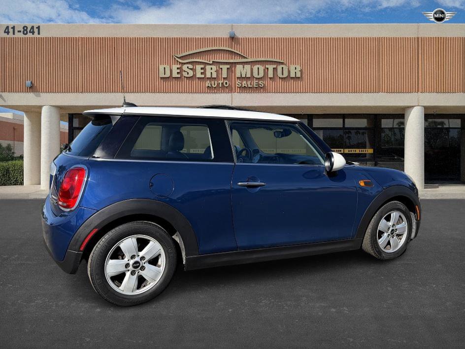 Used 2015 MINI Cooper 2-Door Hardtop image 6