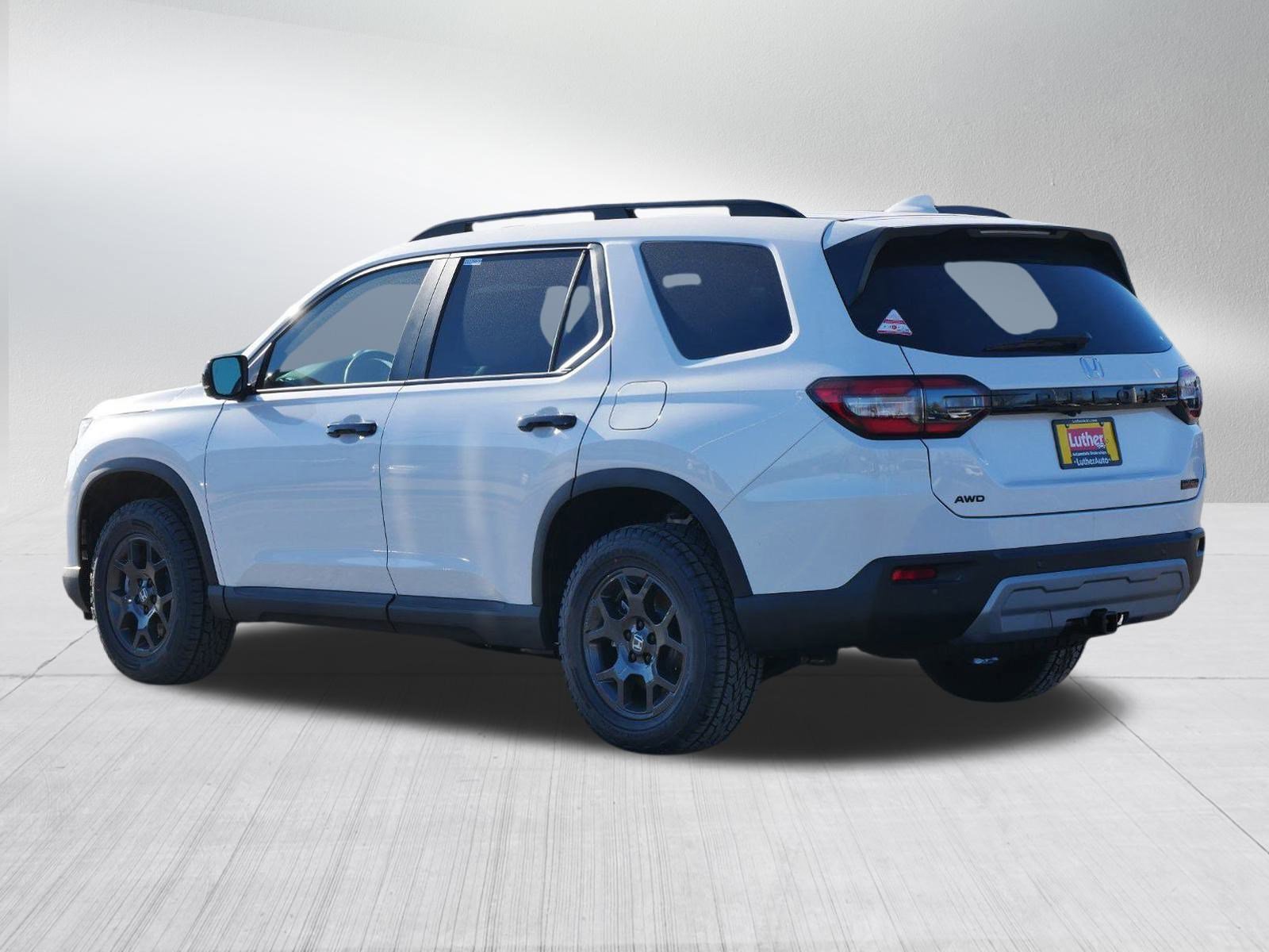 New 2025 Honda Pilot TrailSport image 5