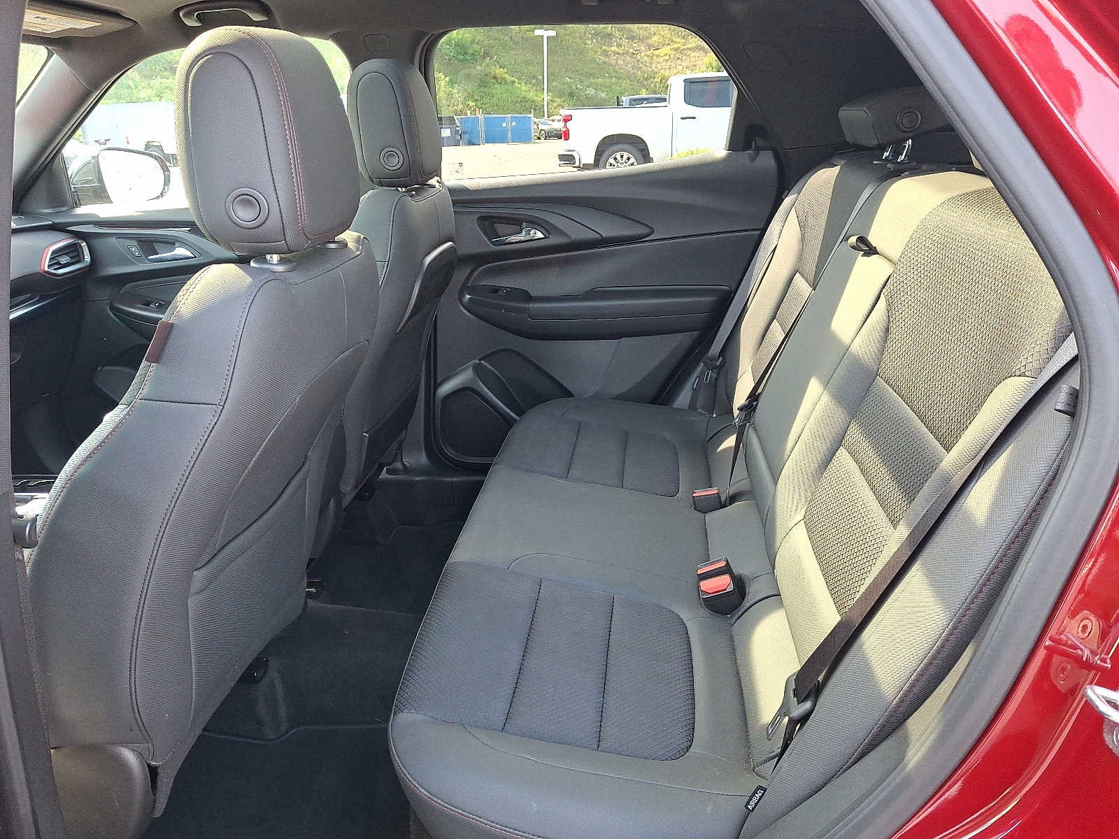 Used 2021 Chevrolet TrailBlazer RS w/ Sun and Liftgate Package AWD/4WD image 10