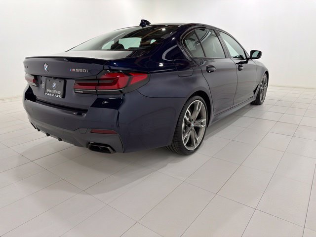 Certified 2023 BMW M550i xDrive w/ Executive Package AWD/4WD image 5