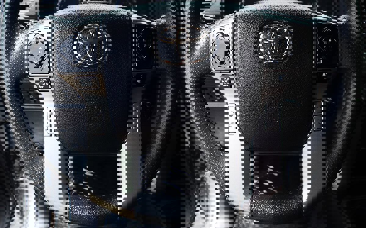 Used 2022 Toyota 4Runner Limited AWD/4WD image 61