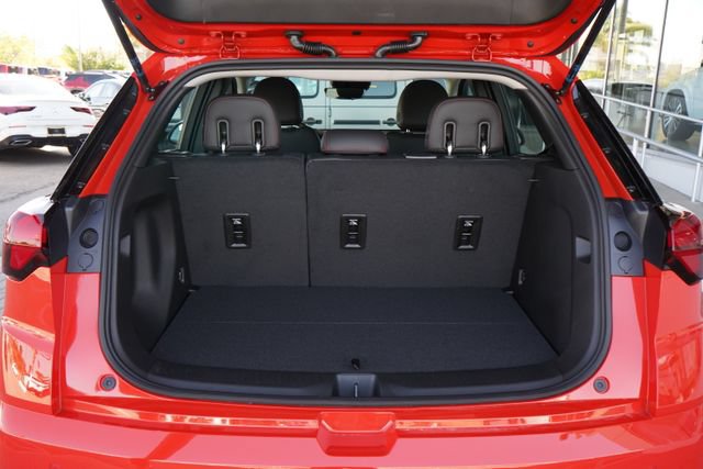 New 2027 Chevrolet Bolt RS w/ Technology Package FWD image 7