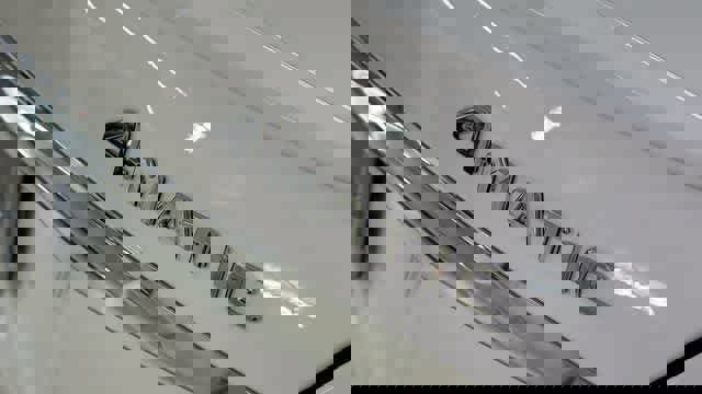 Used 2018 Mercedes-Benz E 300 4MATIC image 11