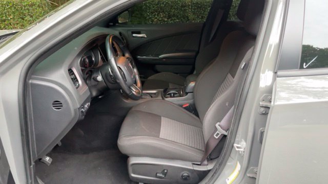 Used 2023 Dodge Charger R/T w/ Blacktop Package RWD image 5
