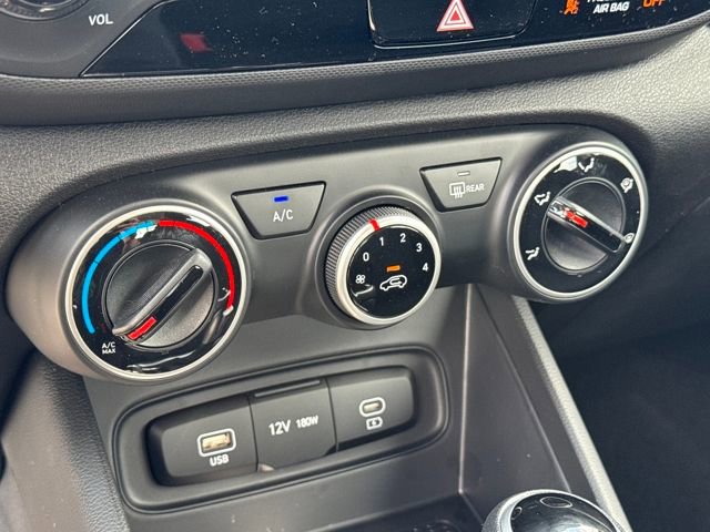 New 2026 Hyundai Venue SE FWD image 19