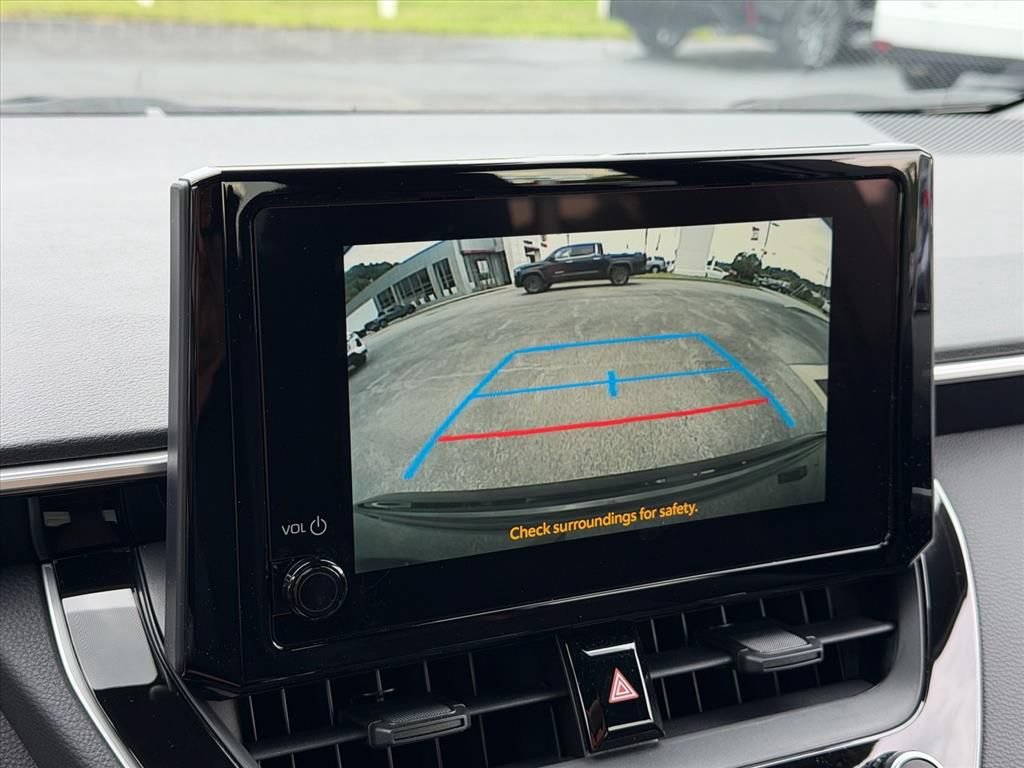 Used 2026 Toyota Corolla SE FWD image 21