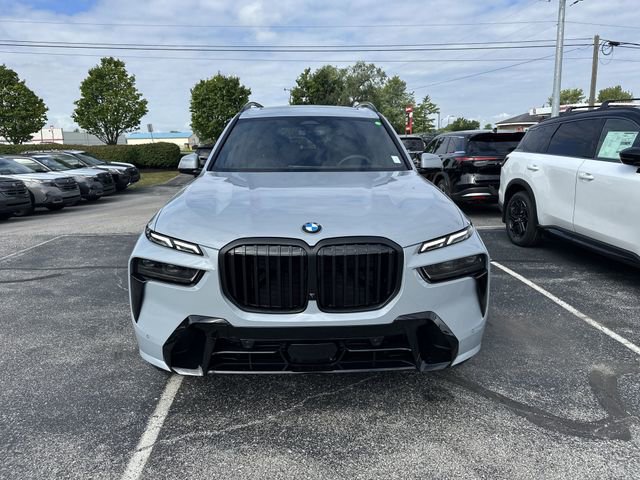 New 2026 BMW X7 xDrive40i w/ M Sport Package image 10