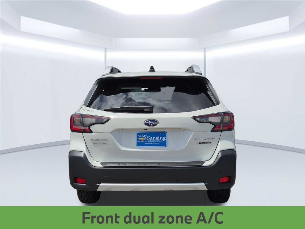 Used 2025 Subaru Outback Touring AWD/4WD image 5