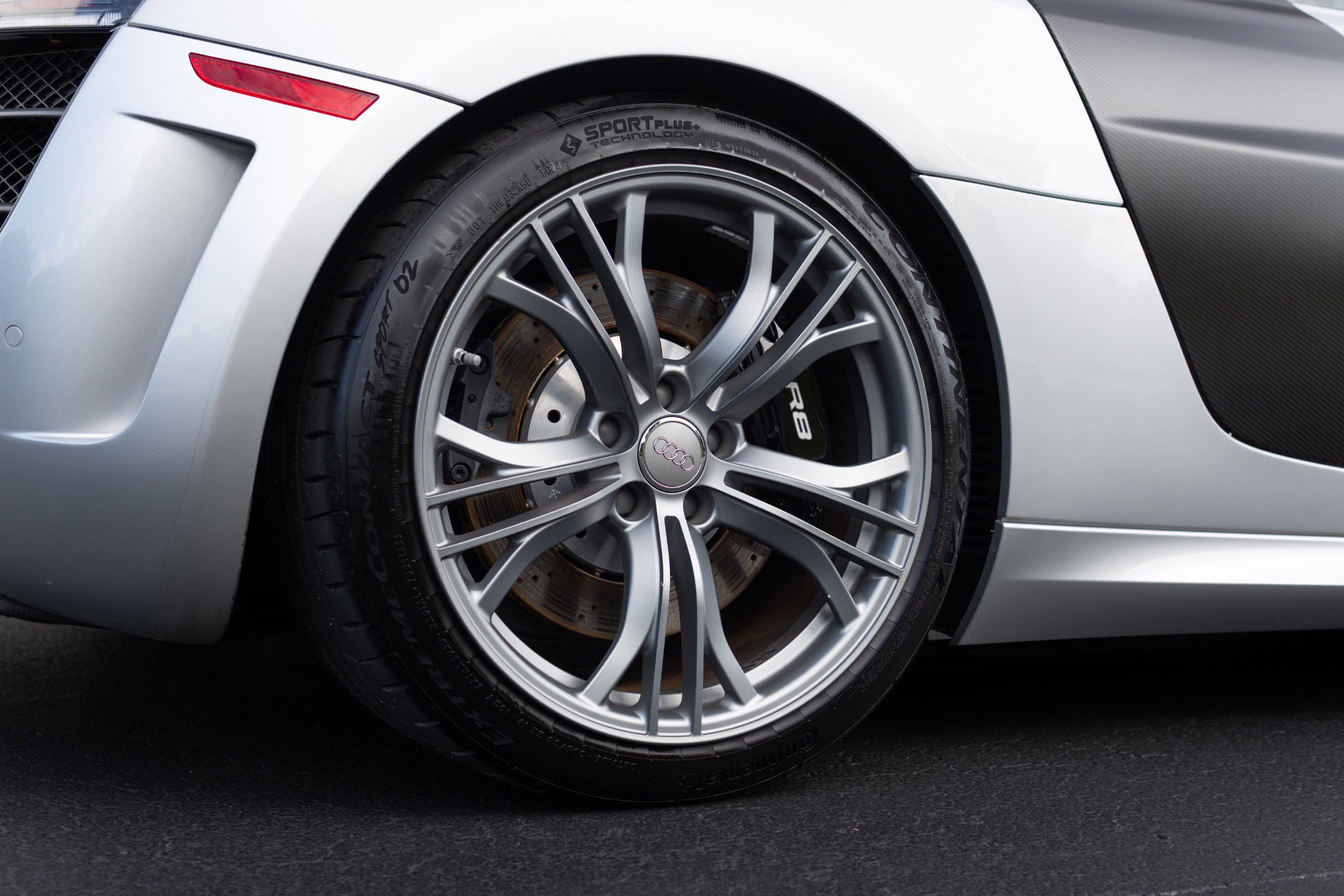 Used 2012 Audi R8 GT AWD/4WD image 16