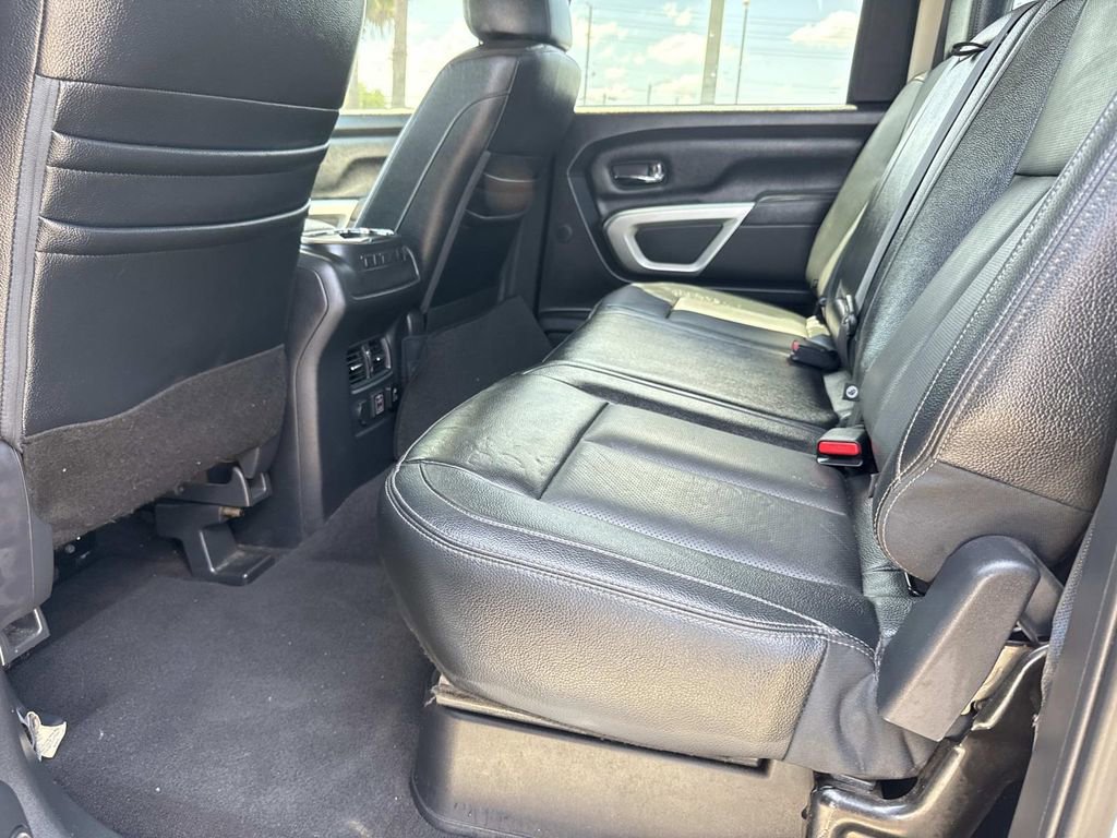 Certified 2020 Nissan Titan SL w/ Moonroof Package image 13