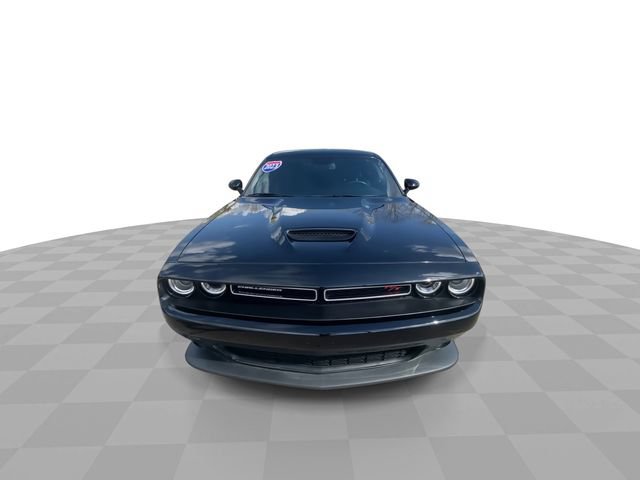 Used 2023 Dodge Challenger R/T RWD image 5