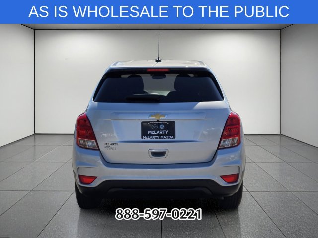 Used 2020 Chevrolet Trax LS w/ Tint and Cruise Package FWD image 4