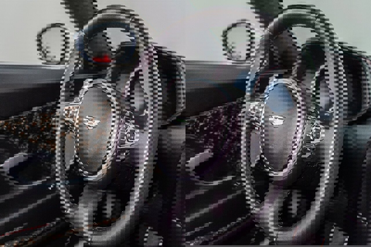 Used 2018 Aston Martin DB11 V12 image 69