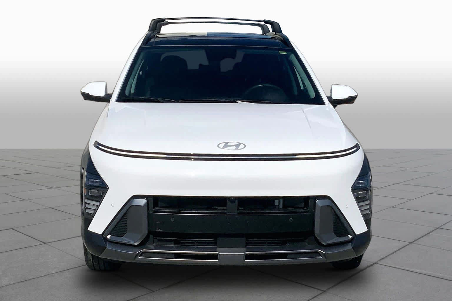 Used 2024 Hyundai Kona Limited FWD image 4