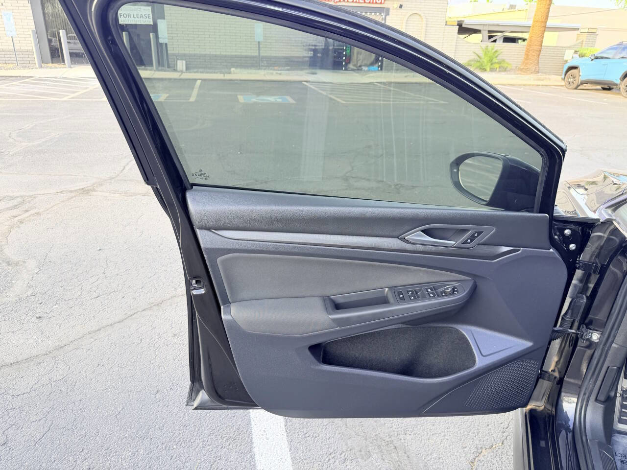 Used 2022 Volkswagen GTI S image 9