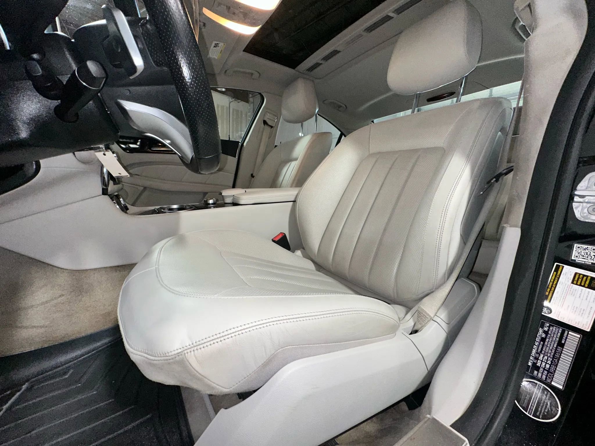 Used 2016 Mercedes-Benz CLS 550 4MATIC image 16