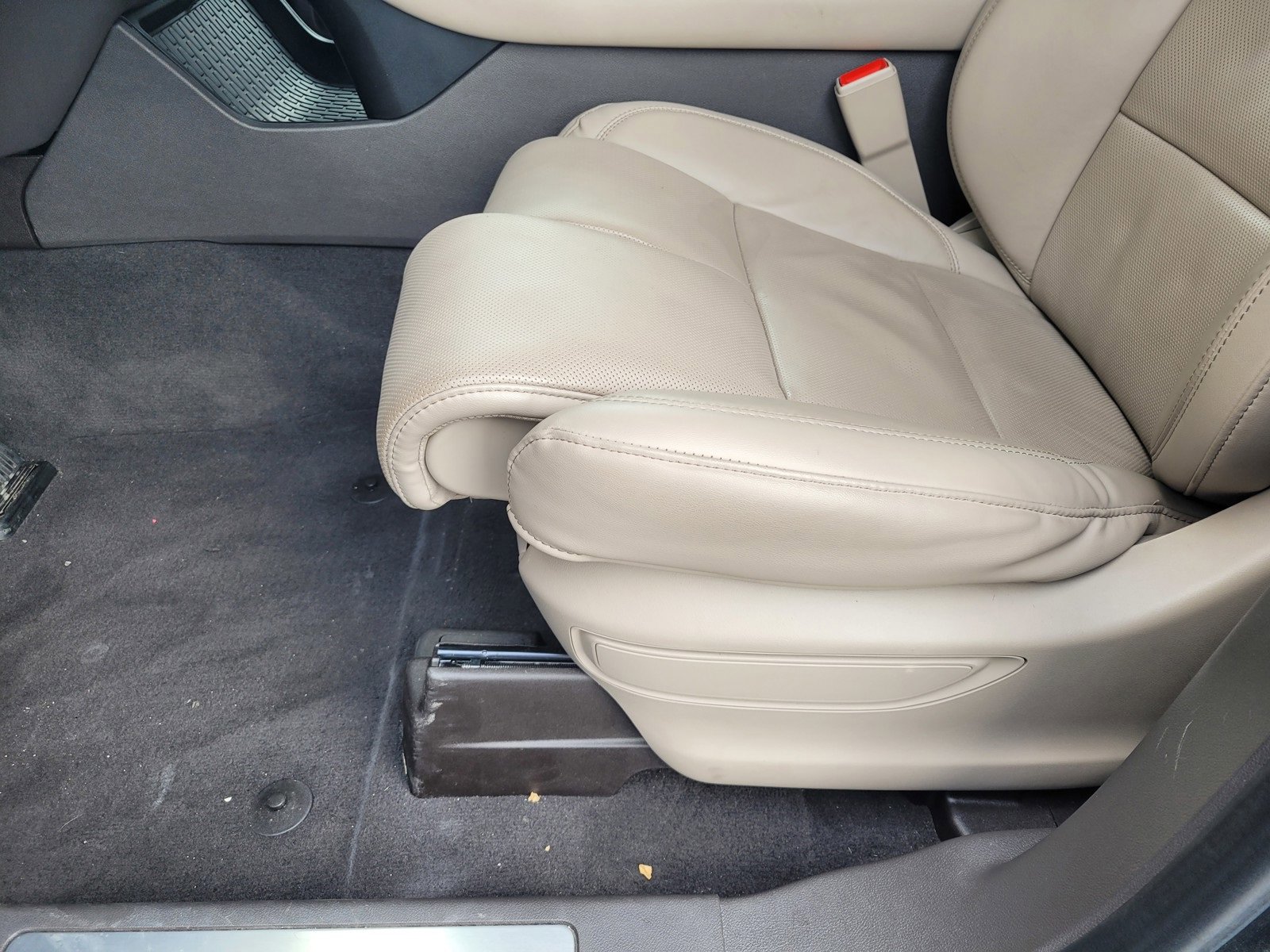 Used 2023 Lincoln Aviator Reserve w/ Equipment Group 201A image 23