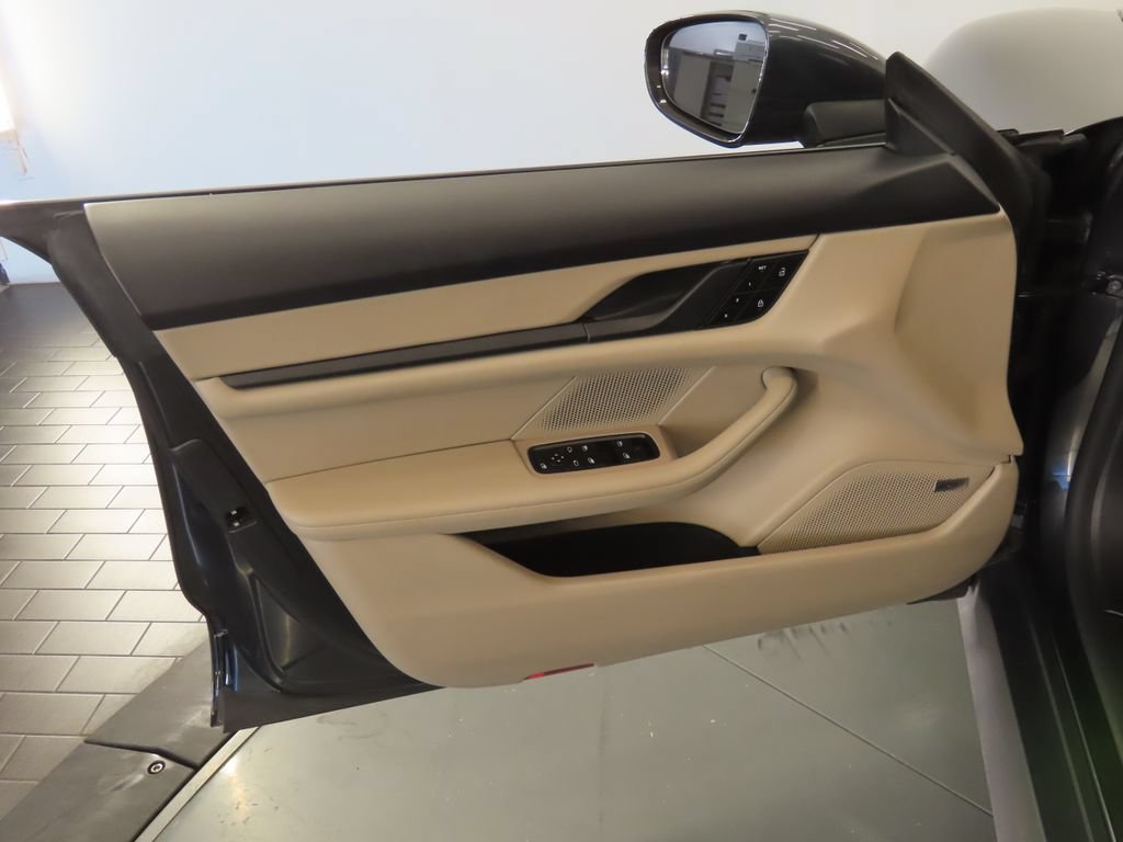 Certified 2024 Porsche Taycan RWD image 31