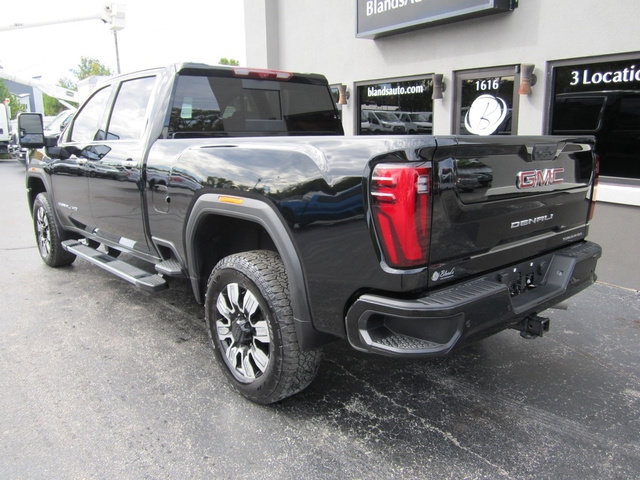 Used 2026 GMC Sierra 2500 Denali w/ Denali Reserve Package AWD/4WD image 3