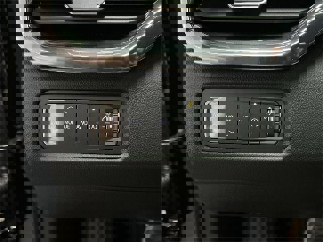 New 2025 GMC Acadia Denali w/ Super Cruise Package image 18