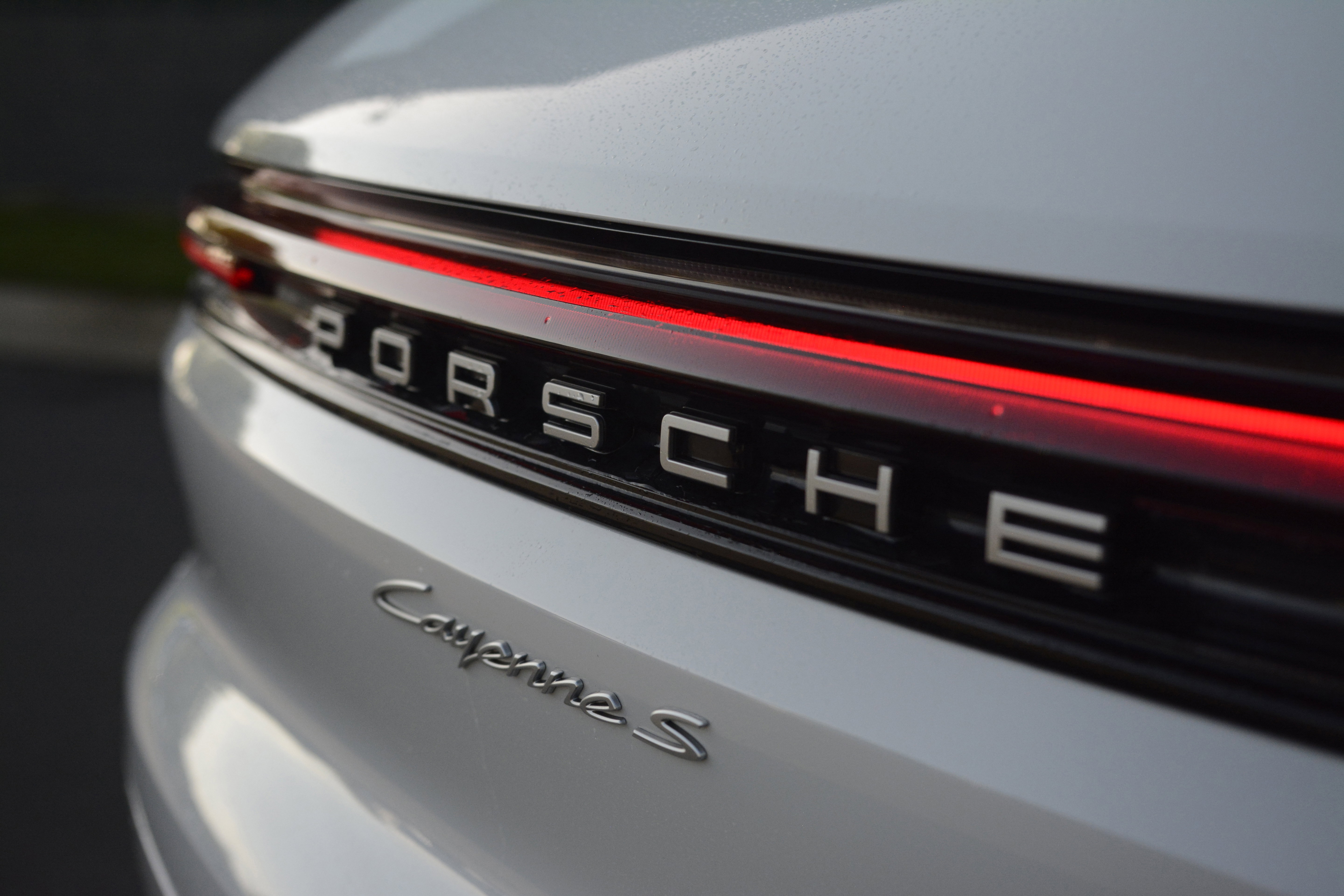 Certified 2024 Porsche Cayenne S AWD/4WD image 37