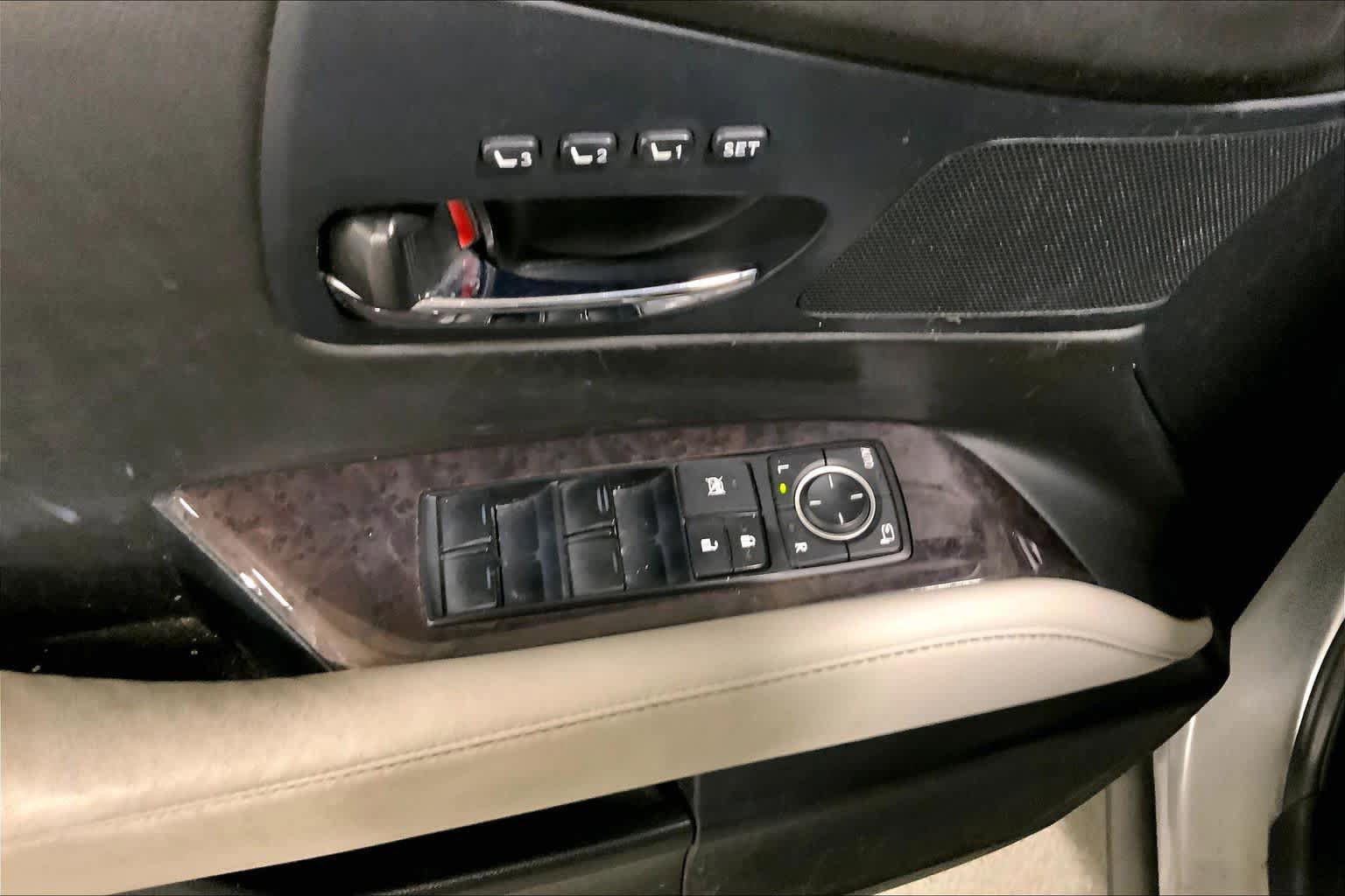 Used 2015 Lexus RX 350 AWD image 36