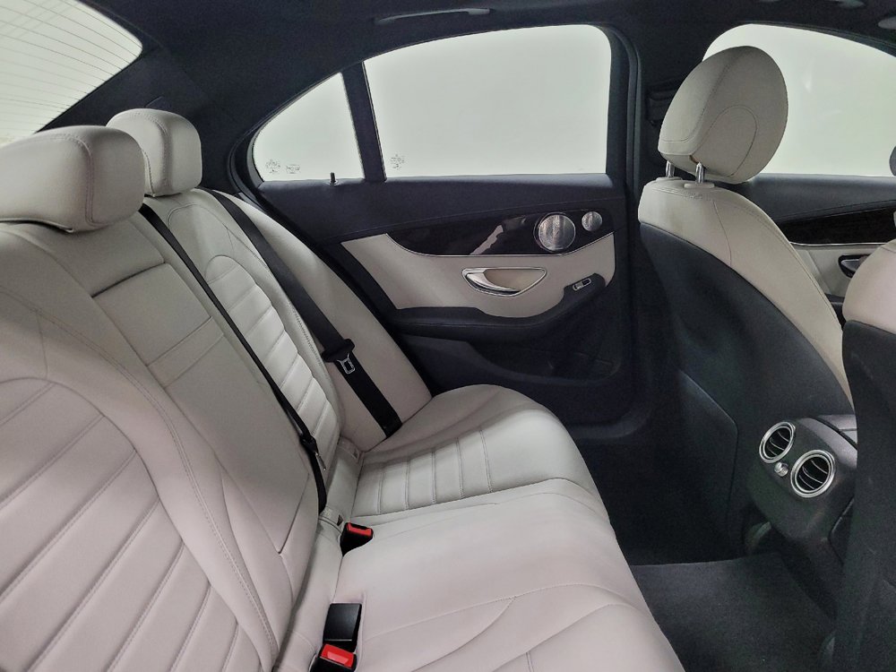 Used 2015 Mercedes-Benz C 400 4MATIC image 19