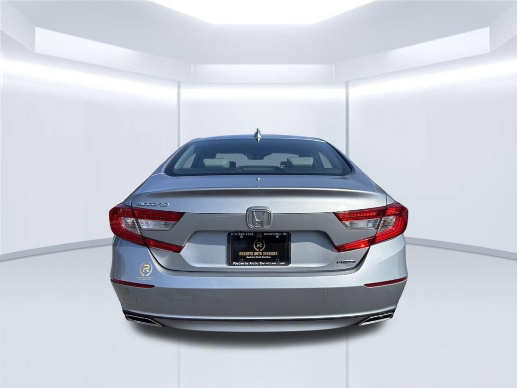 Used 2018 Honda Accord Touring image 5