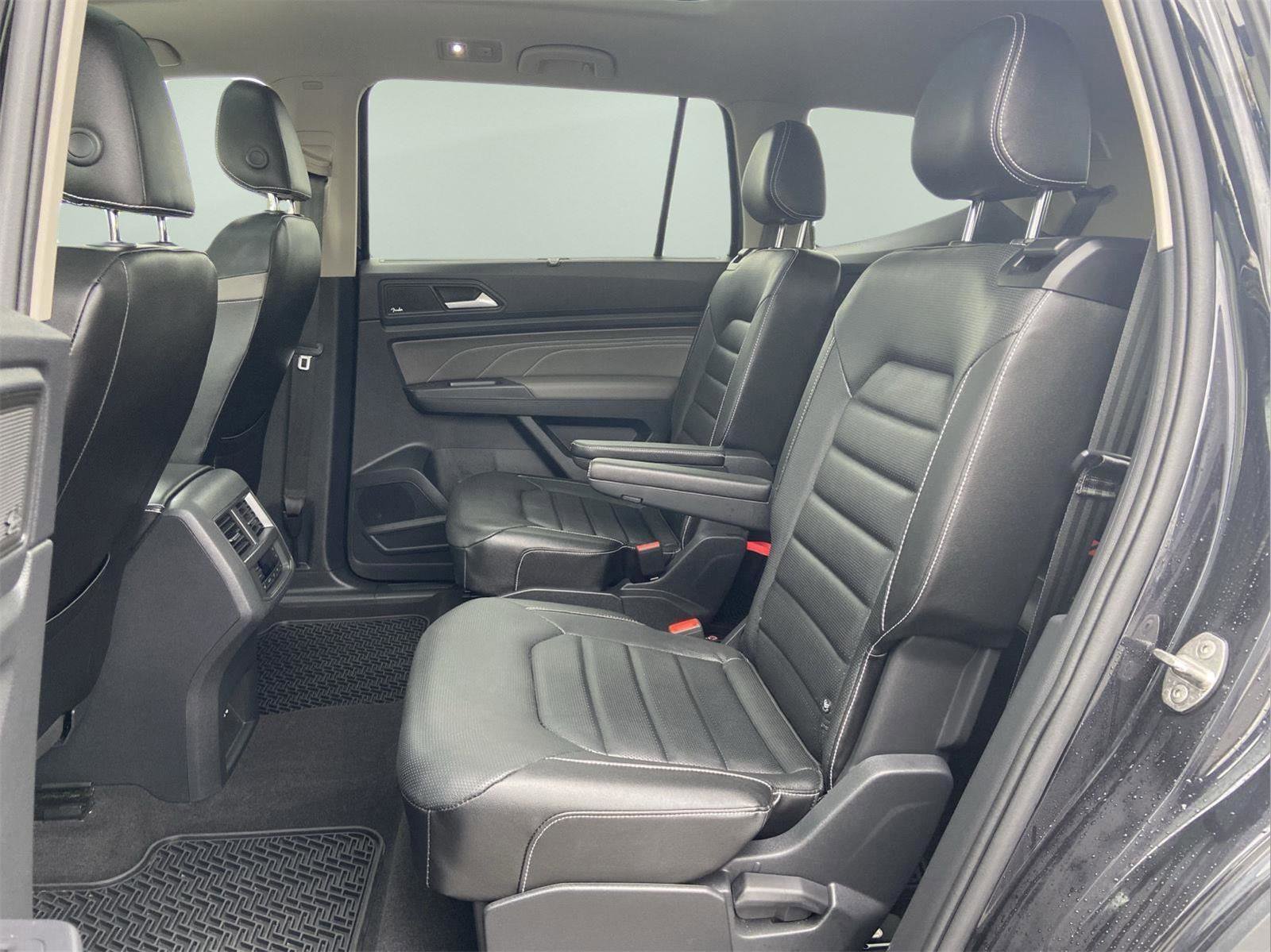 Used 2021 Volkswagen Atlas SEL Premium AWD/4WD image 17