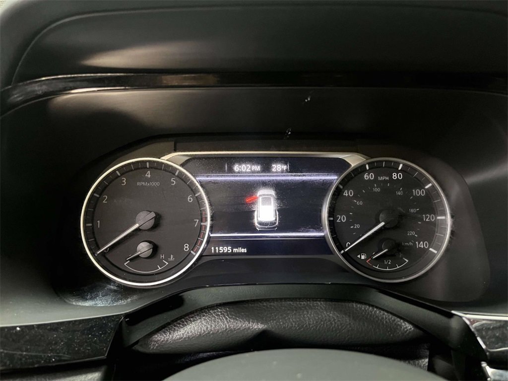 Used 2024 Nissan Pathfinder SV image 26