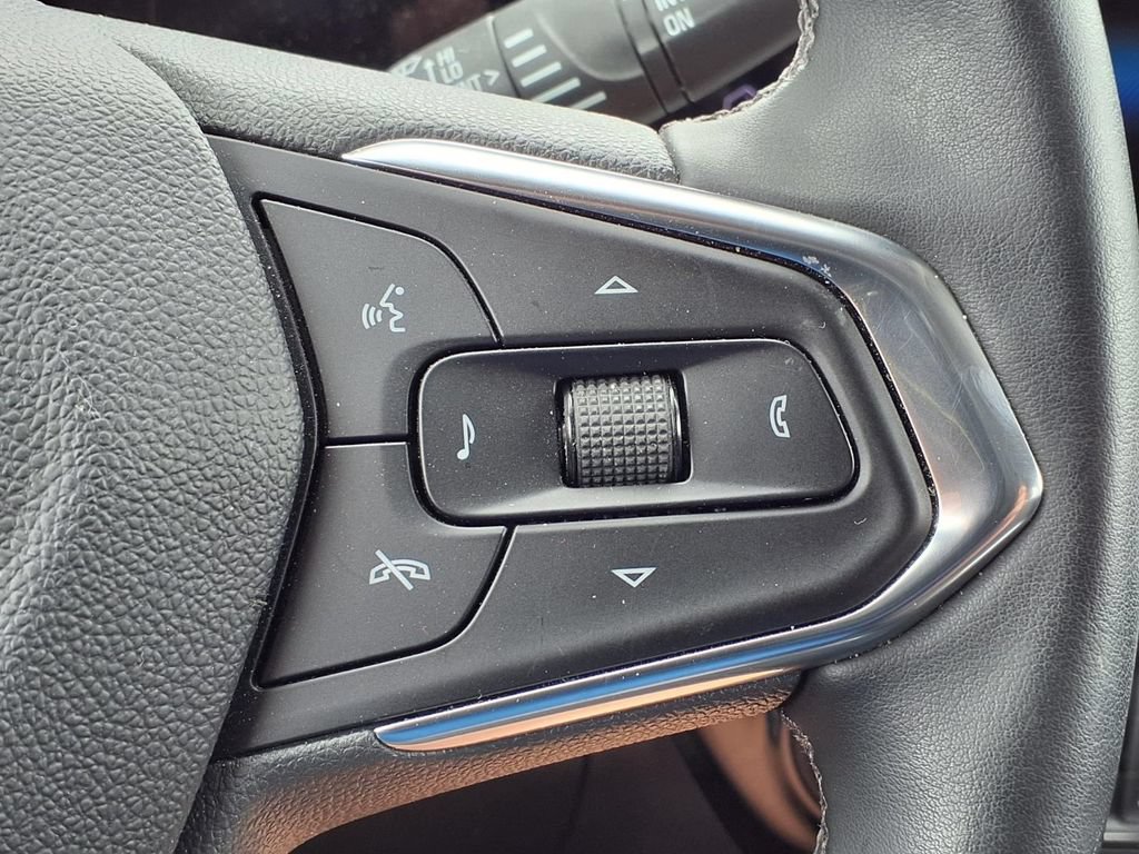 Used 2024 Chevrolet Trax LT w/ Driver Confidence Package FWD image 26