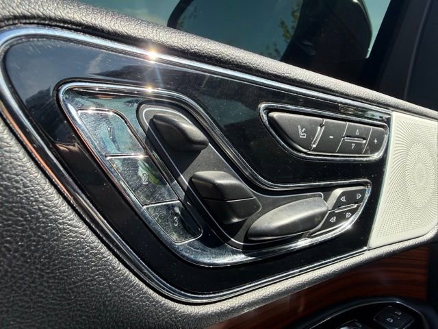 Used 2018 Lincoln Navigator L Reserve w/ Technology Package AWD/4WD image 15