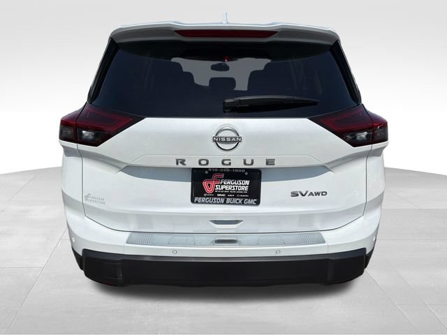 Used 2024 Nissan Rogue SV w/ SV Premium Package AWD/4WD image 6