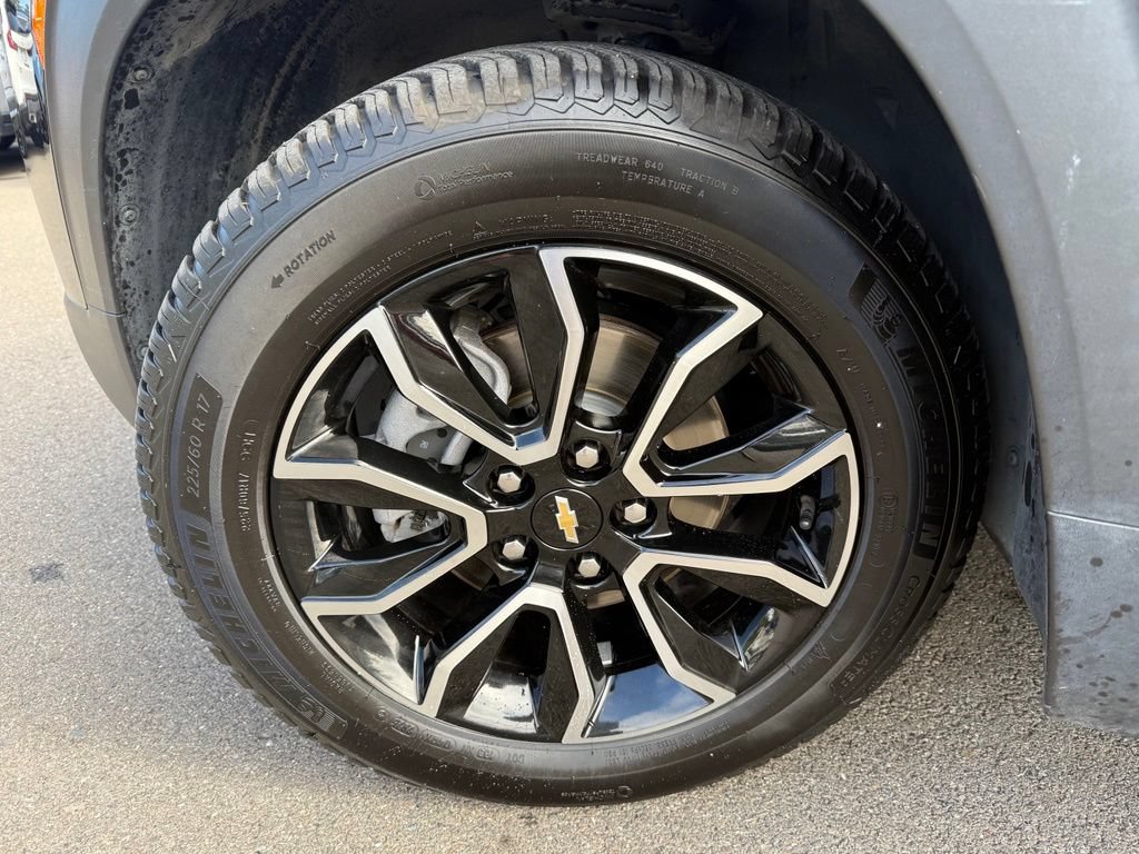 Used 2023 Chevrolet TrailBlazer ACTIV AWD/4WD image 32