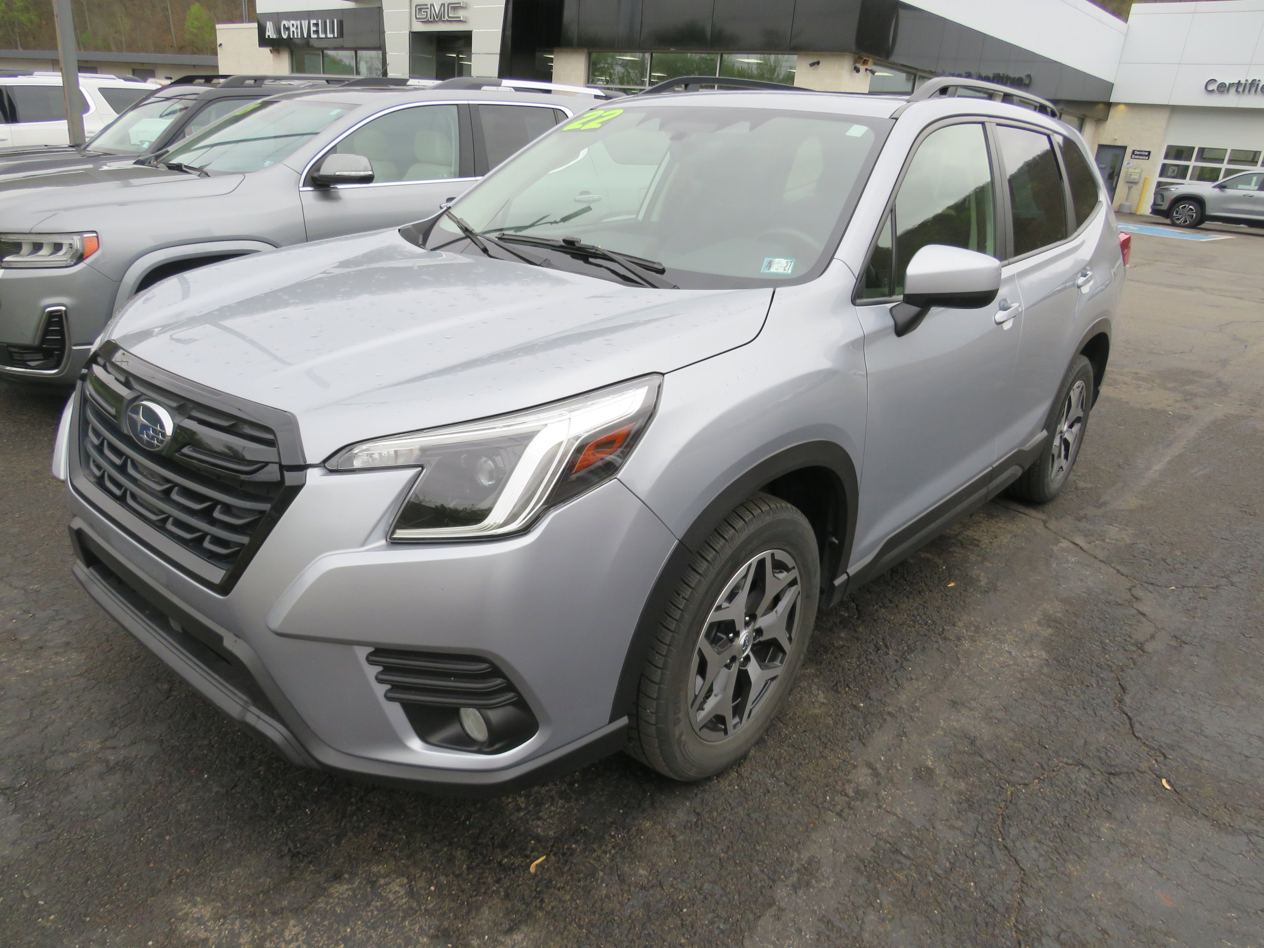 Used 2022 Subaru Forester Premium w/ Popular Package #2 AWD/4WD video 3