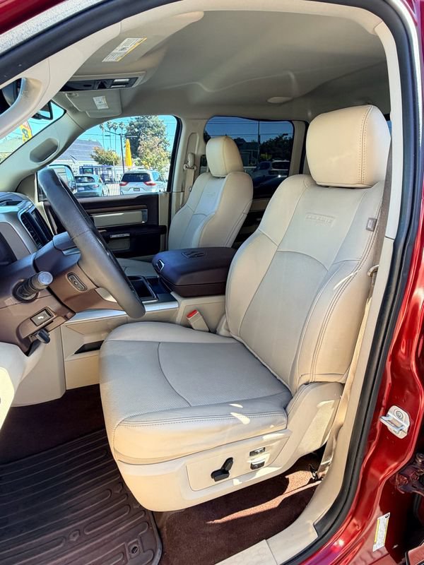 Used 2014 RAM 1500 Laramie w/ Convenience Group RWD image 18