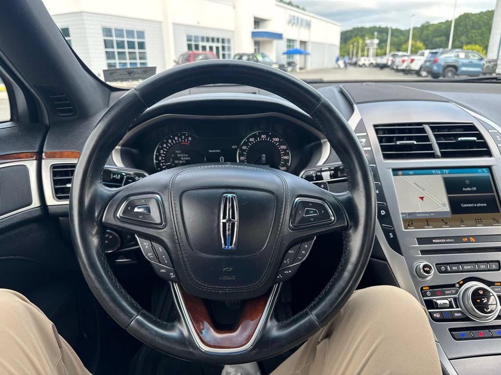 Used 2017 Lincoln MKZ Reserve w/ Technology Package FWD image 3