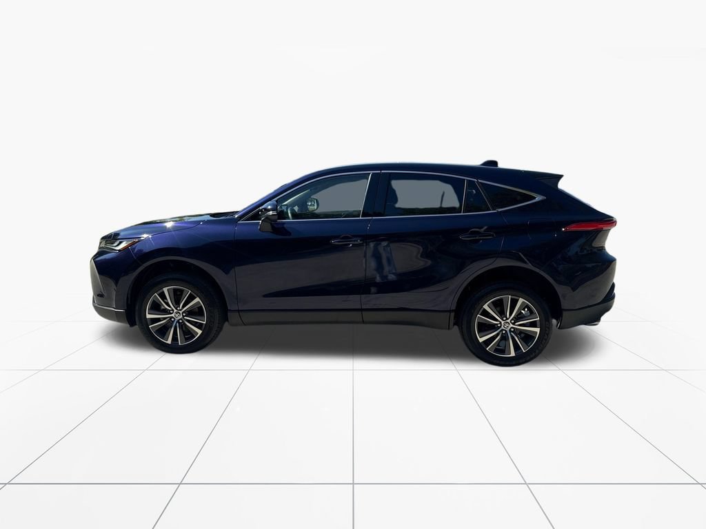 Used 2024 Toyota Venza LE AWD/4WD video 4